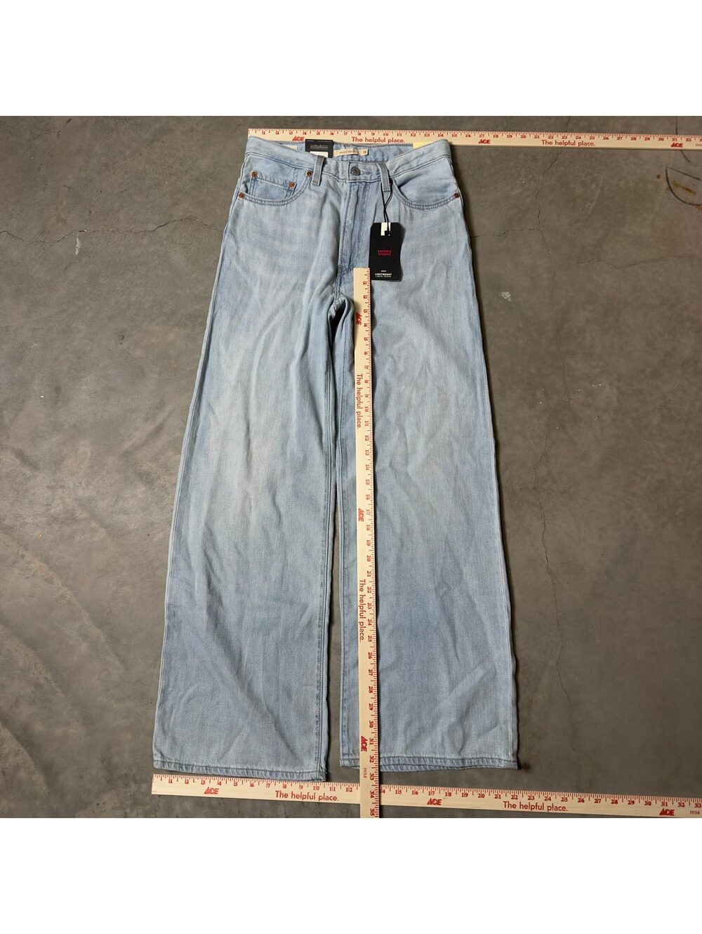 NWT Levi's Premium Ribcage Wide Leg Jeans Womens 28x32 Light - Picture 2 of 5